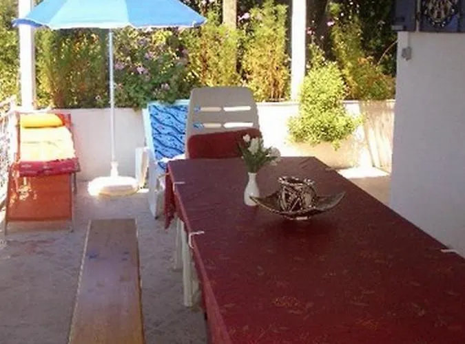 Apartament Dario *